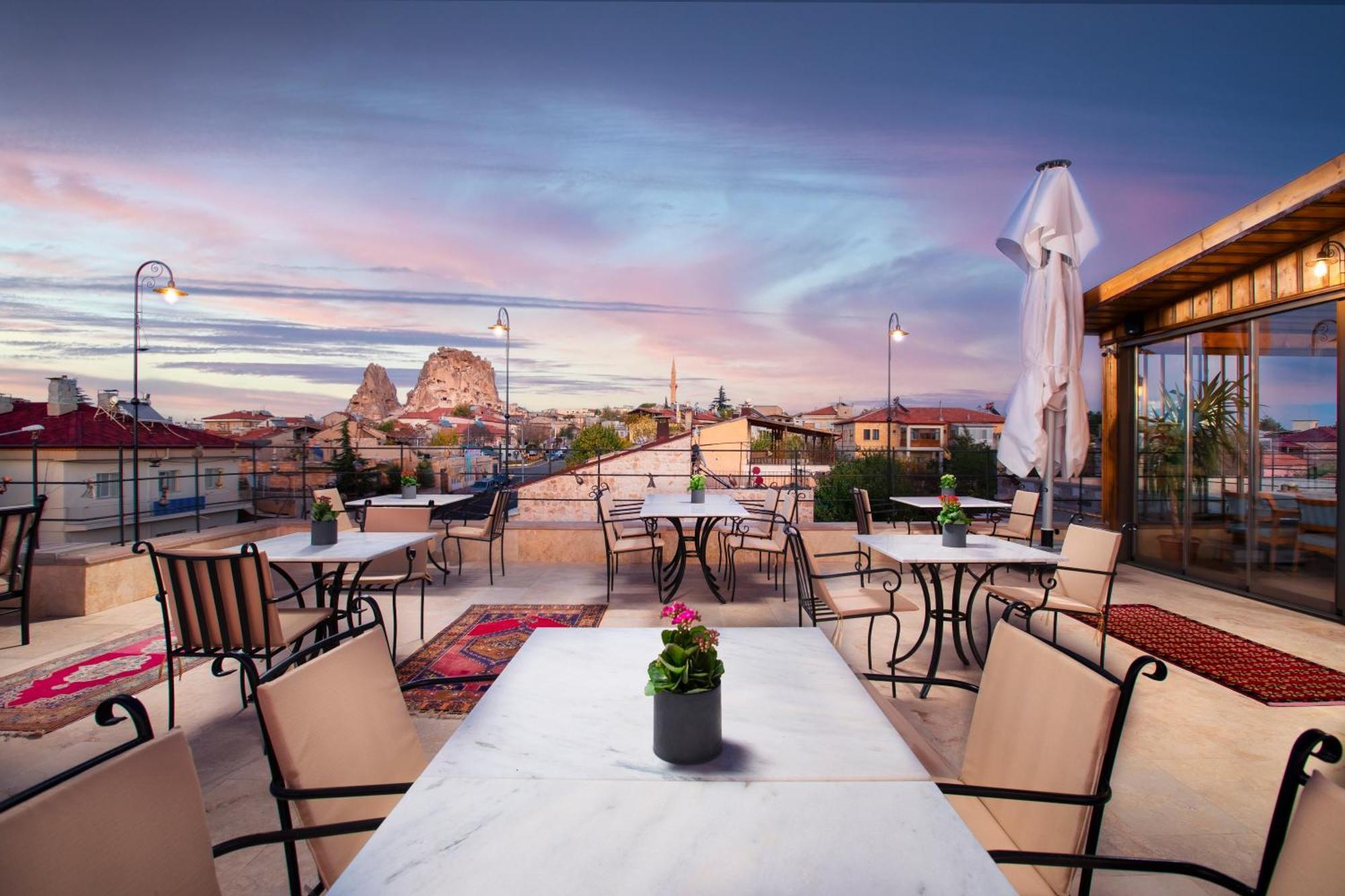 Woox Cappadocia Hotel Uchisar Exterior photo