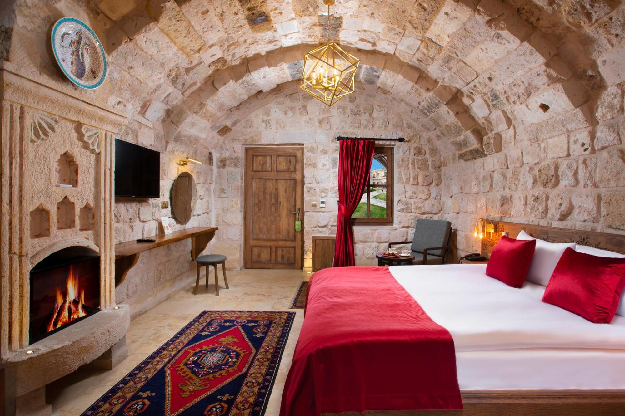 Woox Cappadocia Hotel Uchisar Exterior photo